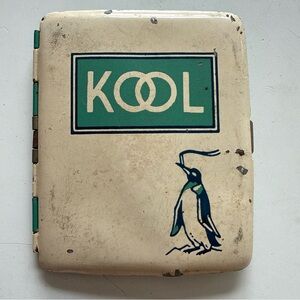 vintage antique 1950s Kool Metal Pop-open pocket cigarette case penguin